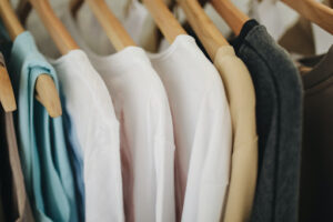 エコフレンドリーな服って?環境に配慮された素材でおしゃれを楽しもう