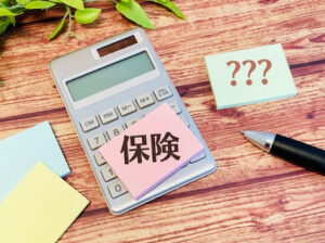 20代女性がかける保険料の平均は？最適な保険計画や保険以外の選択肢も